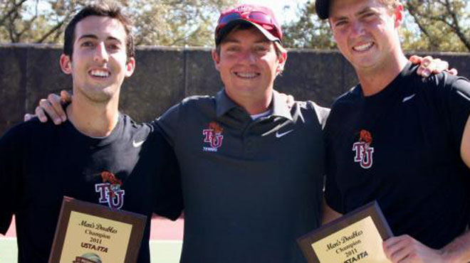 Trinity's McMindes Named USPTA Texas Division Coach of the Year
