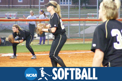 DePauw Blanks Denison in Today's Final NCAA Softball Regional Contest