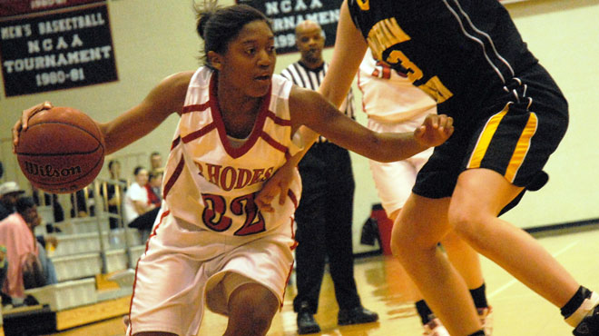 Rhodes' Sharwil Bell Nets 1,000 Career Point