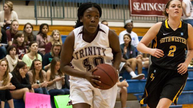 Trinity Women's Basketball Falls to Lewis & Clark in NCAA First Round