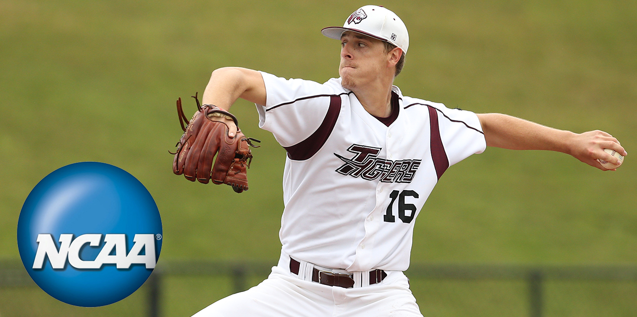 Trinity Finishes Linfield Off to Advance at NCAA West Regionals