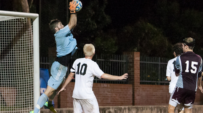 Trinity's Falls to Loras in Quarterfinal Match to Conclude Season