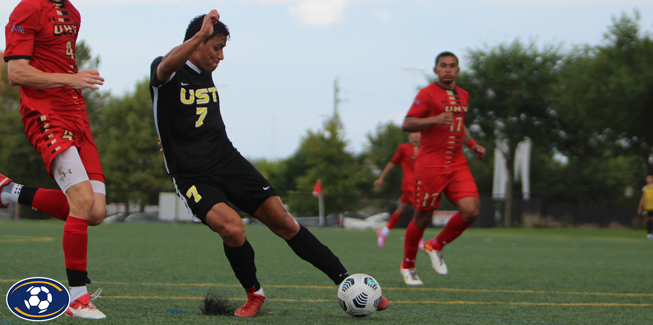 Taty Aleman, University of St. Thomas, Offensive Player of the Week (Week 7)